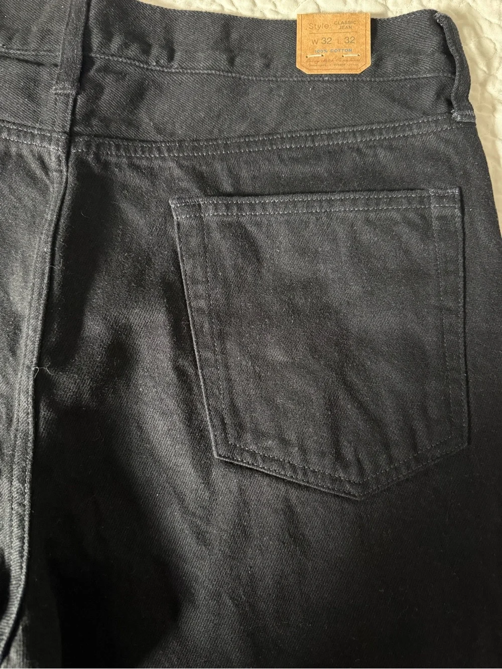 J.Crew Men's Classic Straight Jeans in Black Rinse.